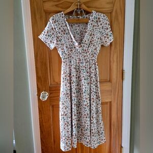 White Floral Spring / Summer Cottagecore Dress